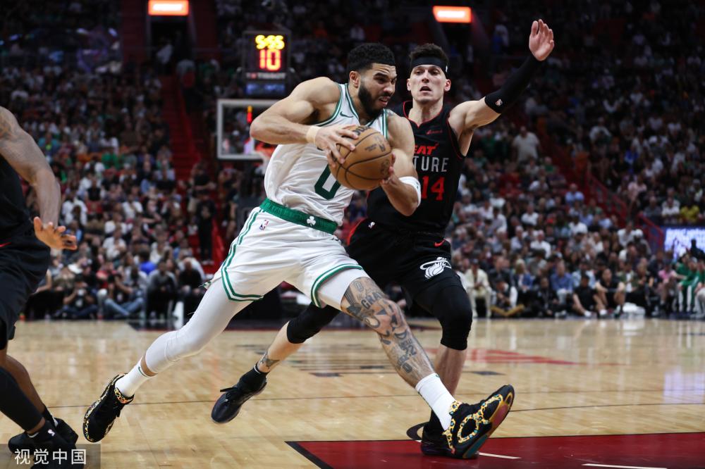 巴塞羅那和 巴塞羅那和