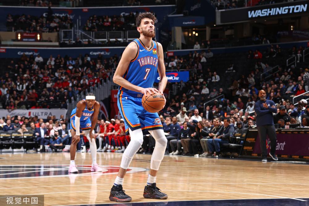 出一则引人 出一则引人